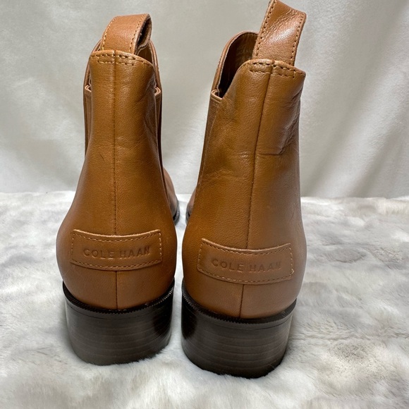 New Cole Haan Laina Booties Brown Tan Size 7 - Picture 4 of 5